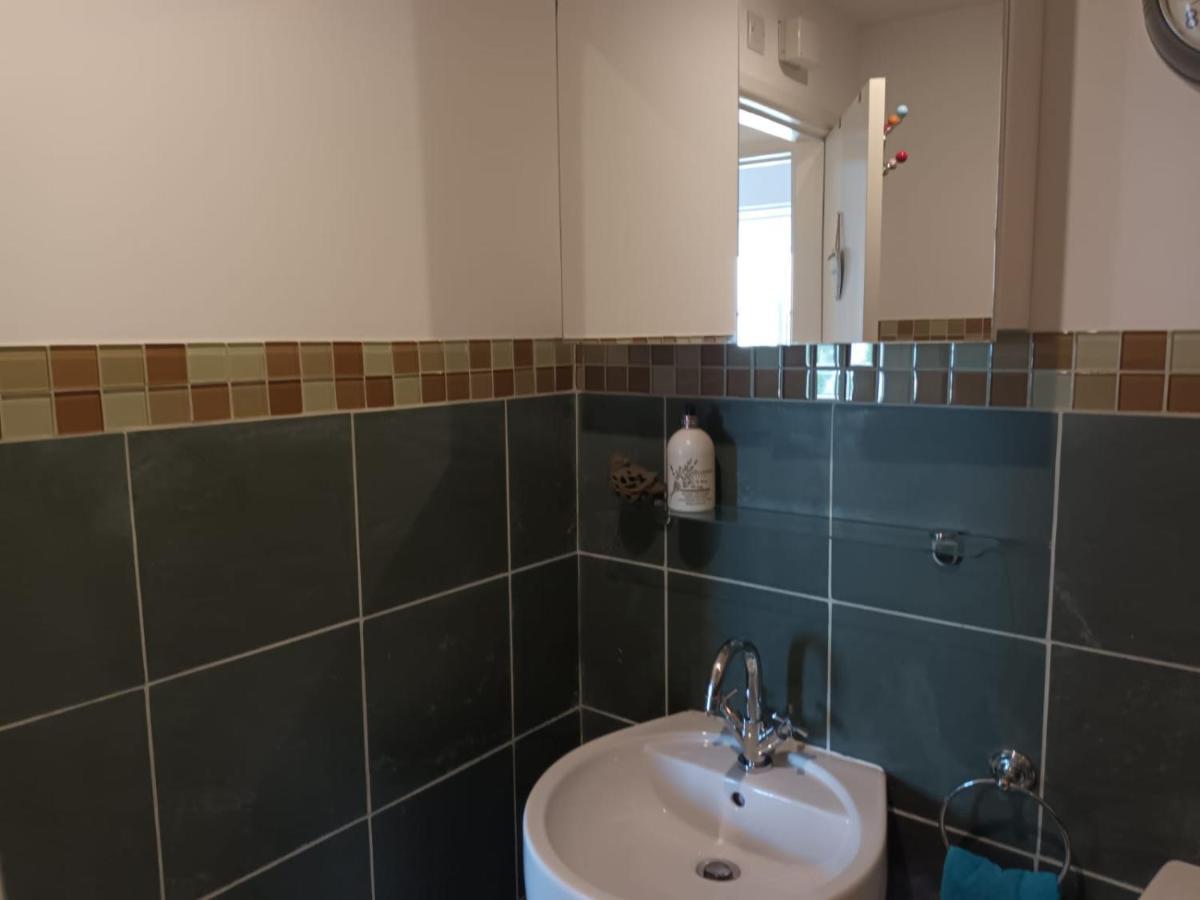 Chez Jo Apartments ルーズ エクステリア 写真